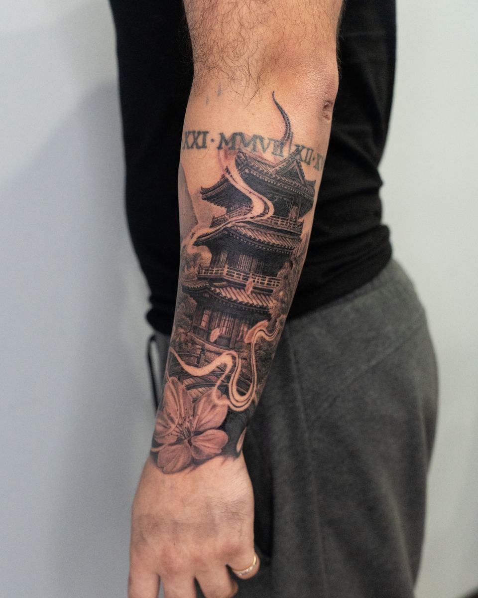 Japanese pagoda forearm